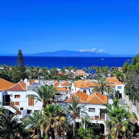 Lägenhet Spacious With Pool In Arona 190m² Air Conditioning