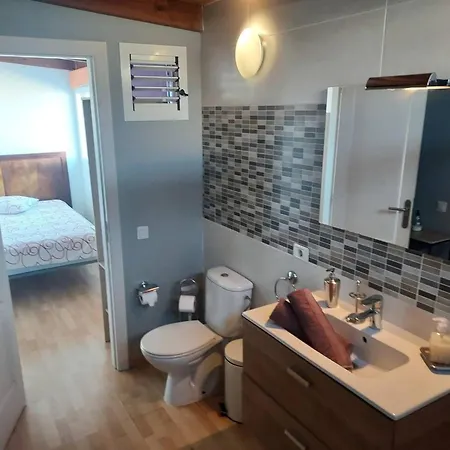 Spacious With Pool In Arona 190m² Air Conditioning * أرونا