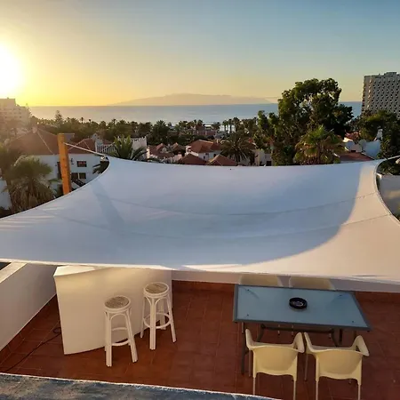 Spacious With Pool In Arona 190m² Air Conditioning أرونا