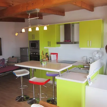 Spacious With Pool In Arona 190m² Air Conditioning أرونا